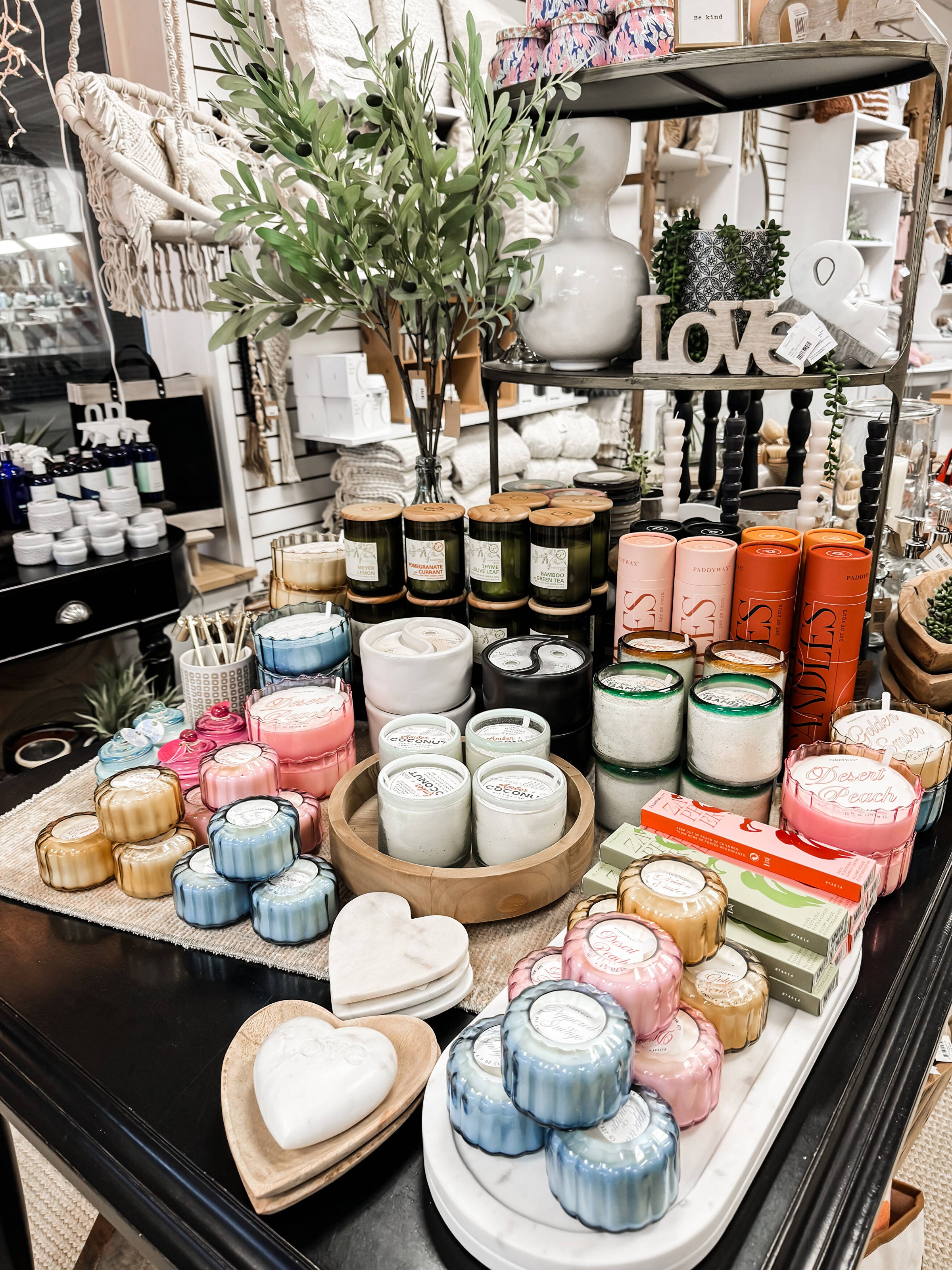 Women’s Fashion Home Decor Online Boutique & Dance Ama La Vita